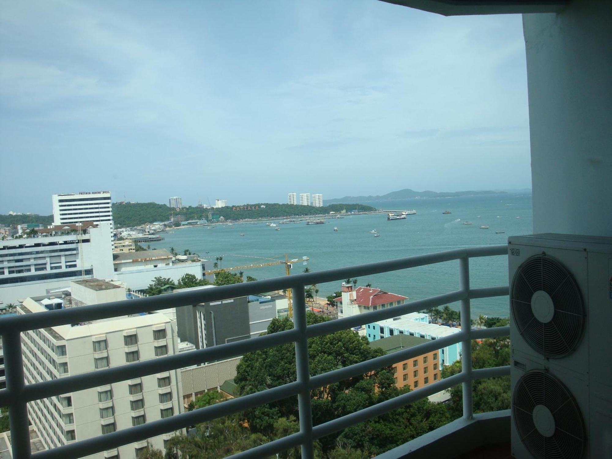 Joy Shop At View Talay 6 Lägenhet Pattaya Exteriör bild
